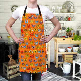 Kooky Kats apron in Orange